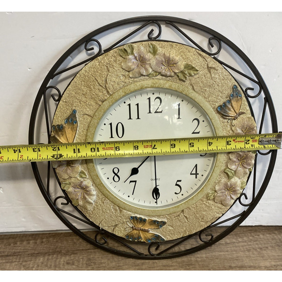Kirch Butterfly's Wall Clock Ceramic and Metal 14" Inch Glass Lens Silent - Picture 3 of 8